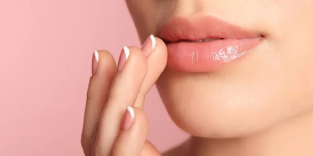 كيفية توريد الشفايف في البيت.. وصفة سريعة لتوريد الشفايف في المنزل