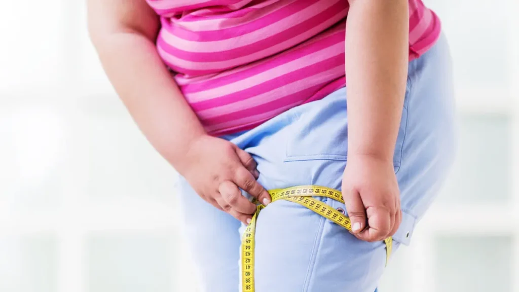 هل المشي يساعد في حرق دهون الفخذين؟