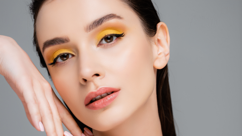 ألوان المكياج الرائجة لهذا الموسم 2025 ما هي؟