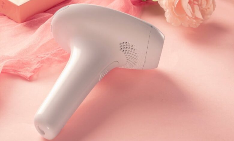 هل الليزر المنزلي أفضل من ليزر العيادات؟