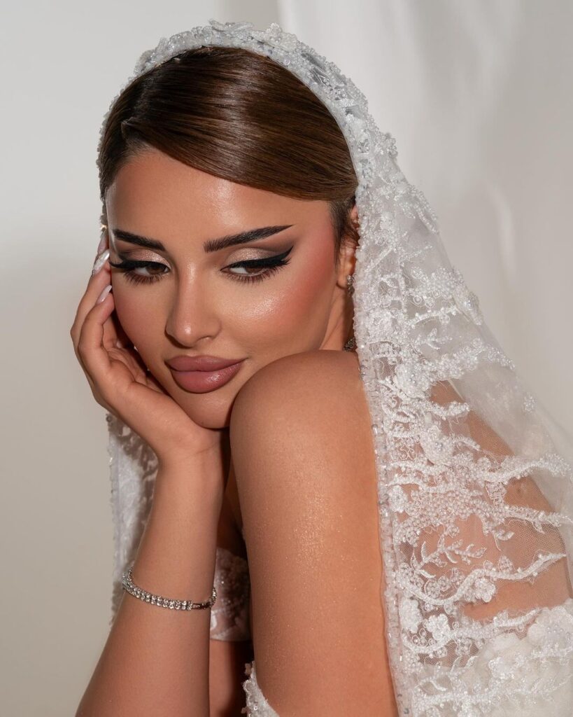 أفضل تسريحات شعر للعرائس موسم 2026