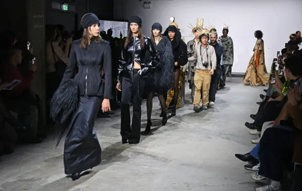 ألوان موضة الشتاء 2026.. أحدث صيحات ملابس الشتاء 6 ألوان موضة الشتاء 2026.. أحدث صيحات ملابس الشتاء