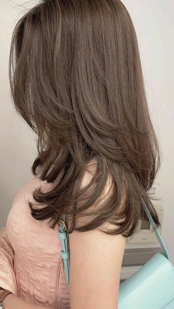 قصات شعر عصرية لعام 2026.. أجمل قصات الشعر للنساء