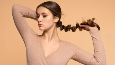 وصفة ماء البصل للشعر تتصدر التريند.. هل ماء البصل مفيد للشعر؟