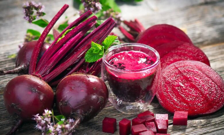 أيهما أفضل لصحتك البنجر المسلوق أو النيء؟