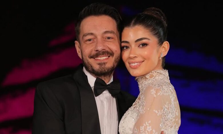 ليلى زاهر تتألق بالبرجندي في عرض رامي قاضي