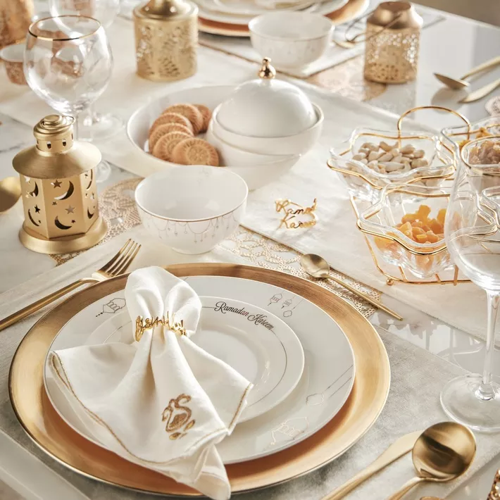 أفكار مبتكرة لزينة رمضان في البيت تضيف دفئًا وأناقة عصرية 4 أفكار مبتكرة لزينة رمضان في البيت تضيف دفئًا وأناقة عصرية