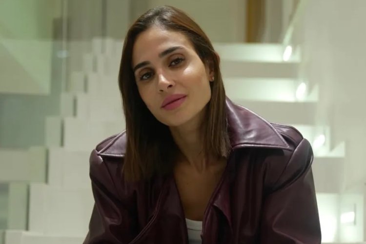 كيف تألقت مصممة الأزياء آن الرفاعي في مجال الموضة والأزياء بطريقة تواكب العصر 7 كيف تألقت مصممة الأزياء آن الرفاعي في مجال الموضة والأزياء بطريقة تواكب العصر