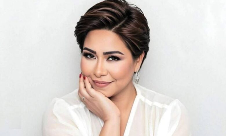 كيف تحوّلت حياة شيرين عبد الوهاب إلى حديث السوشيال ميديا؟