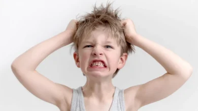 كيفية التعامل مع نوبات الغضب عند الأطفال 5 كيفية التعامل مع نوبات الغضب عند الأطفال