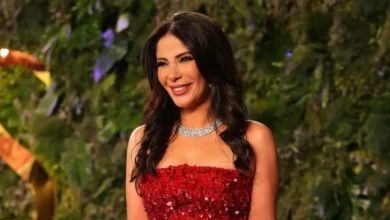 منى زكي: رحلة فنية من الأدوار البسيطة إلى نجومية الصف الأول 13 منى زكي: رحلة فنية من الأدوار البسيطة إلى نجومية الصف الأول