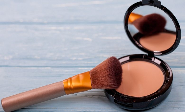 أين يوضع أحمر الخدود؟ الطريقة الصحيحة حسب شكل الوجه