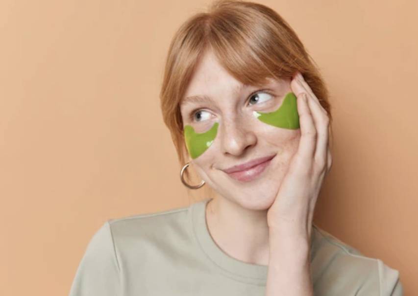 الـ eye patches الذي أثار ضجة بين متابعي شيرين بيوتي هل يستحق التجربة أم مجرد موضة؟