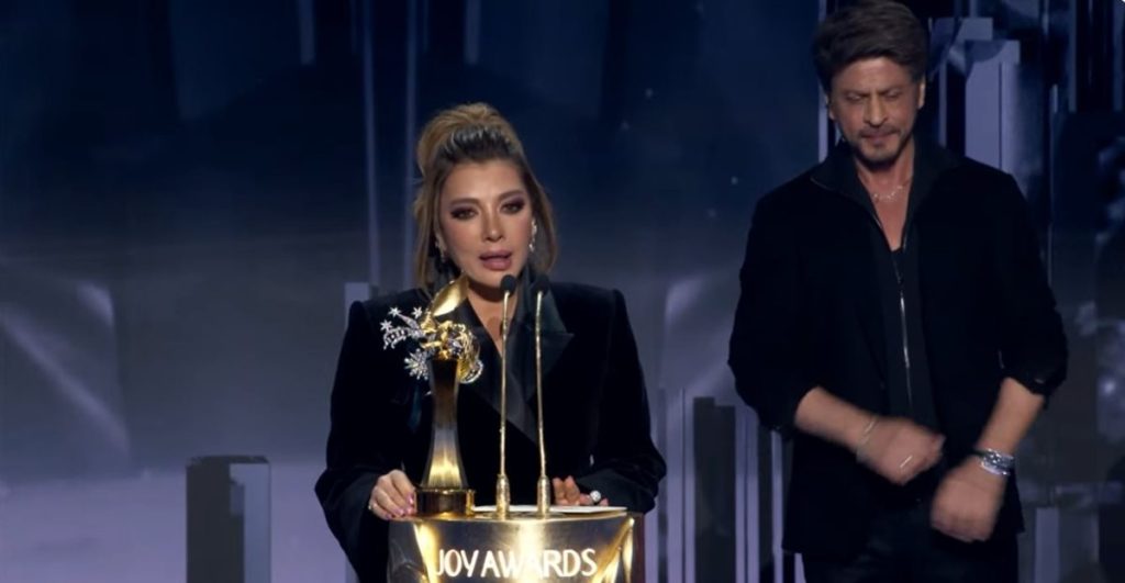 تألق النجمات والفنانات في حفل joy awards 2026 4 تألق النجمات والفنانات في حفل joy awards 2026 1