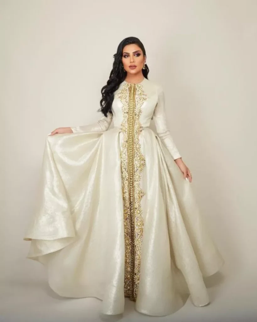 أفكار إطلالات يومية محتشمة لإطلالة رمضانية مميزة 2 أفكار إطلالات يومية محتشمة لإطلالة رمضانية مميزة