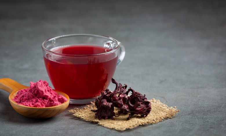 تجربتي مع الكركديه للبشرة.. متى تظهر نتائج الكركديه للوجه 1 تجربتي مع الكركديه للبشرة.. متى تظهر نتائج الكركديه للوجه