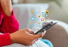 هل مواقع التواصل الاجتماعي تدمر العلاقة الزوجية؟ 1 هل مواقع التواصل الاجتماعي تدمر العلاقة الزوجية؟