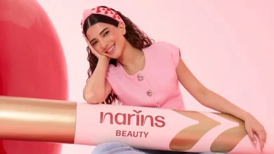 هل نارين بيوتي تروج لمنتج أحمر الشفاه قريباً؟