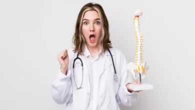 كيف تحافظين على صحة عظامك بعد انقطاع الطمث وتجنب الهشاشة