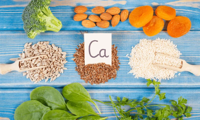 كيف تقوي عظامك بطرق طبيعية بعيدًا عن مكملات الكالسيوم؟