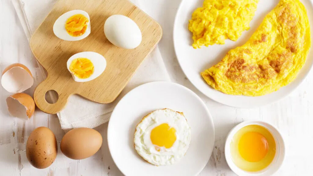 هل تختارين البيض بشكل صحيح؟ 5 خطوات بسيطة لاختيار الأفضل من المتجر