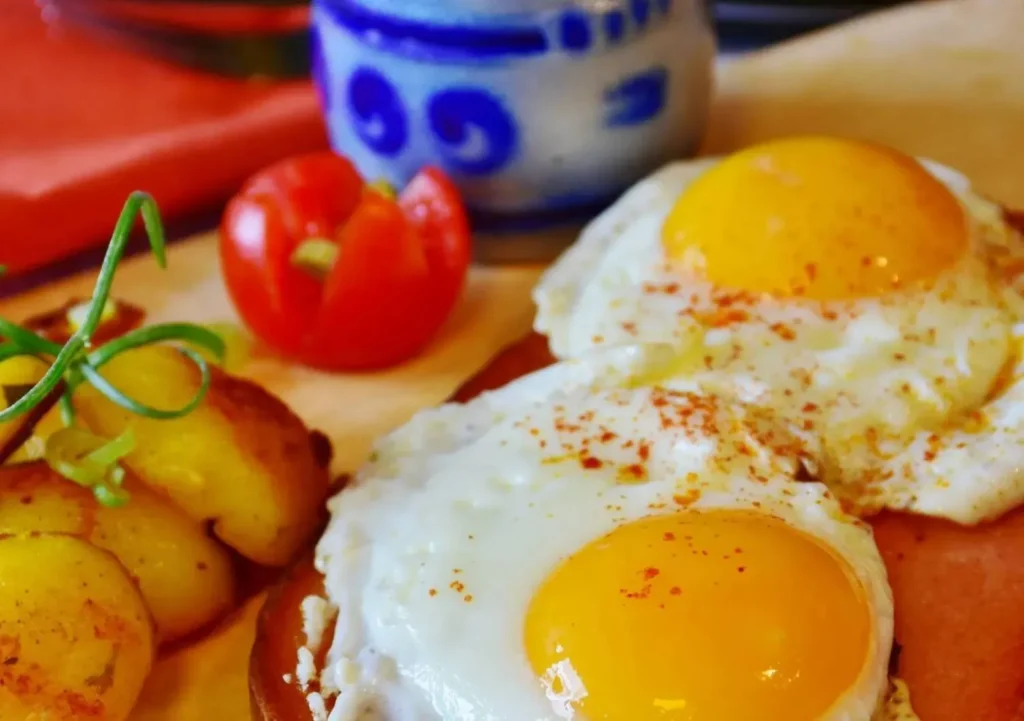 بيض النعام: هل هو غذاء صحي يستحق التجربة؟ 2 بيض النعام: هل هو غذاء صحي يستحق التجربة؟