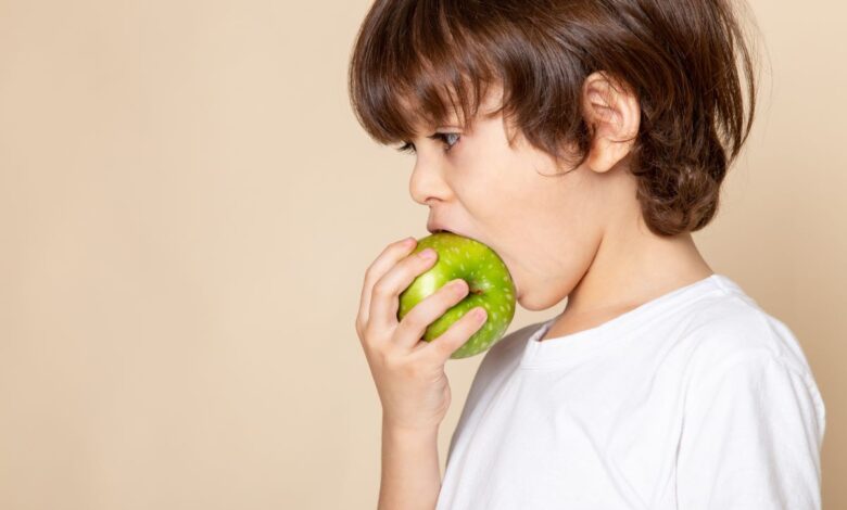 طرق فعالة لفتح شهية طفلك وتعزيز تناوله للطعام 1 طرق فعالة لفتح شهية طفلك وتعزيز تناوله للطعام