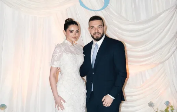 ملك زاهر وشريف الليثي يخطفوا الأضواء في أول ظهور لهما في حفل خطوبة 2 ملك زاهر وشريف الليثي يخطفوا الأضواء في أول ظهور لهما في حفل خطوبة