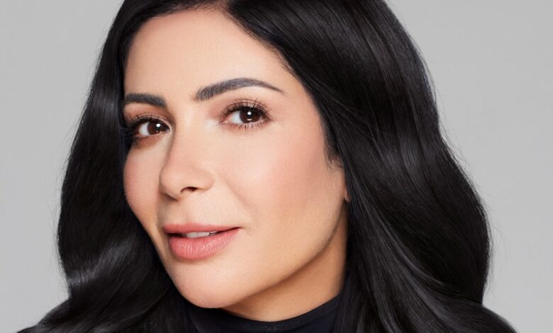 منى زكي لأول مرة في مهرجان هوليوود.. أبرز المعلومات عن تجربتها في فيلم Alone 1 منى زكي لأول مرة في مهرجان هوليوود.. أبرز المعلومات عن تجربتها في فيلم Alone