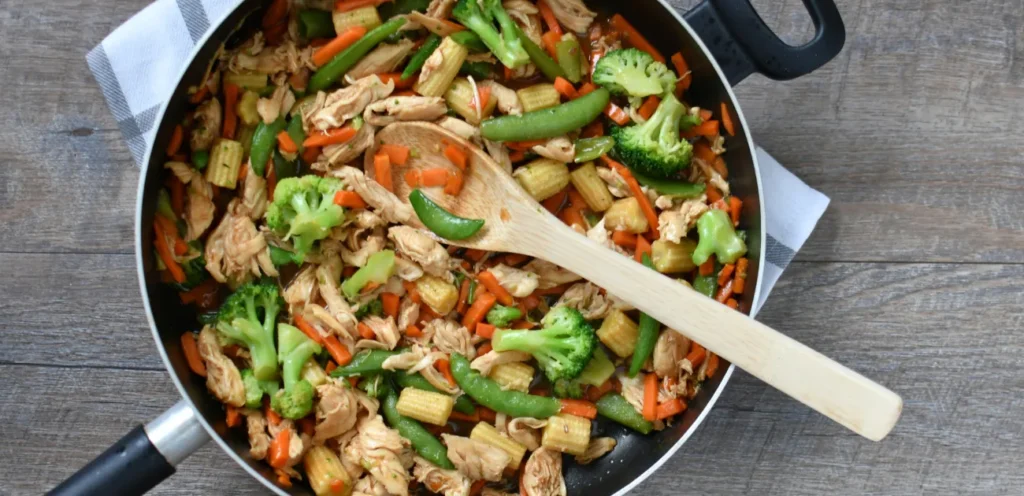 وصفات سريعة لعشاء خفيف في أقل من 30 دقيقة 5 وصفات سريعة لعشاء خفيف في أقل من 30 دقيقة