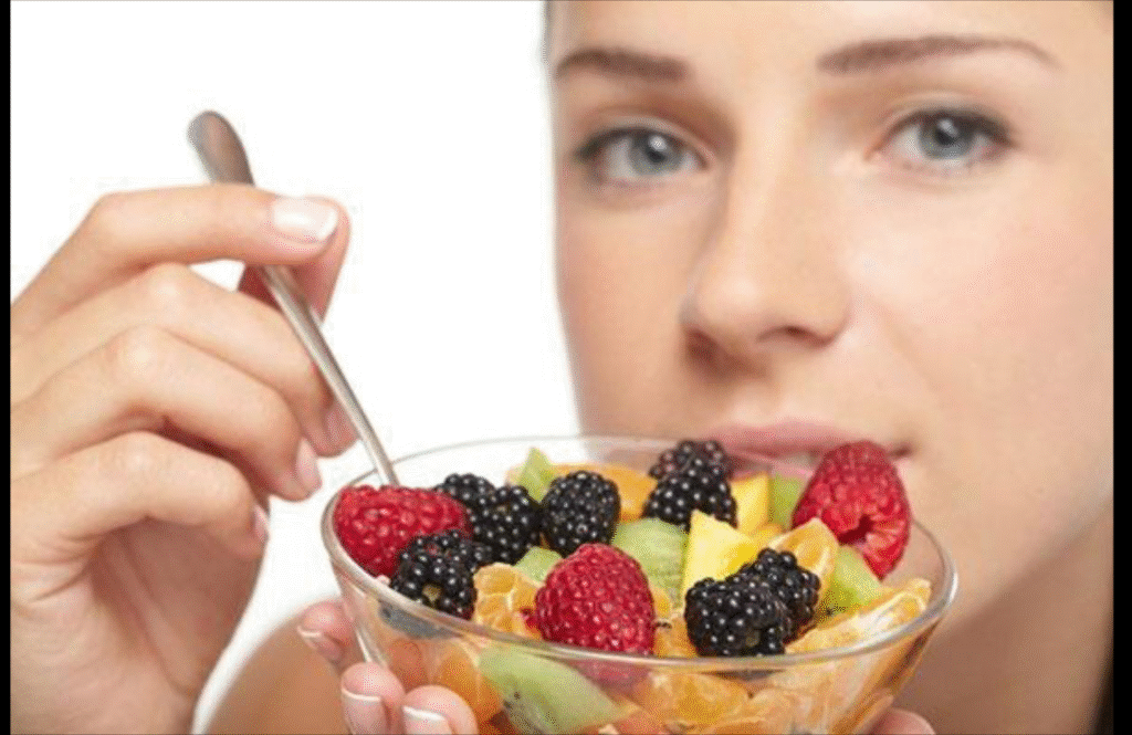 ما أسباب زيادة الوزن رغم قلة الأكل؟