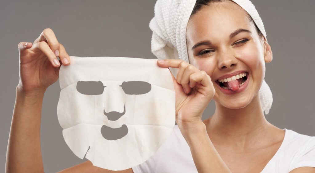 أفضل ماسكات طبيعية للوجه في البيت