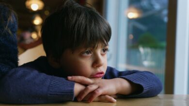 طريقة تربية طفل واثق من نفسه دون تدليل مفرط