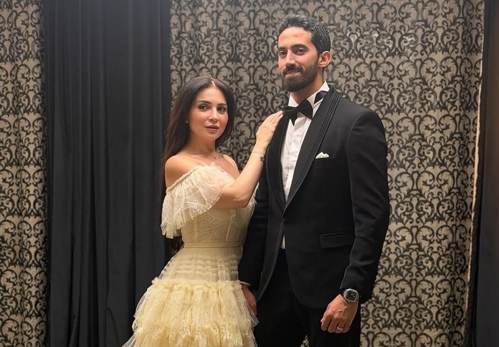 مي عز الدين تضع شرط وحيد لإتمام الزواج.. تفاصيل زواج الفنانة مي عزالدين