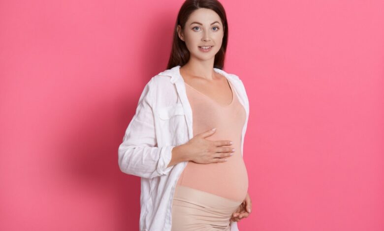 هل يمكنك الجري بأمان أثناء الحمل؟ نصائح تساعدك على ممارسة الرياضة بثقة