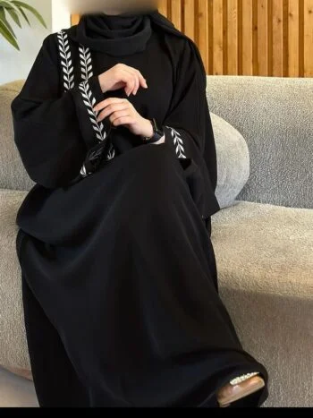 خزانتك في رمضان تحتاج هذه العبايات الجديدة.. اكتشفيها الآن