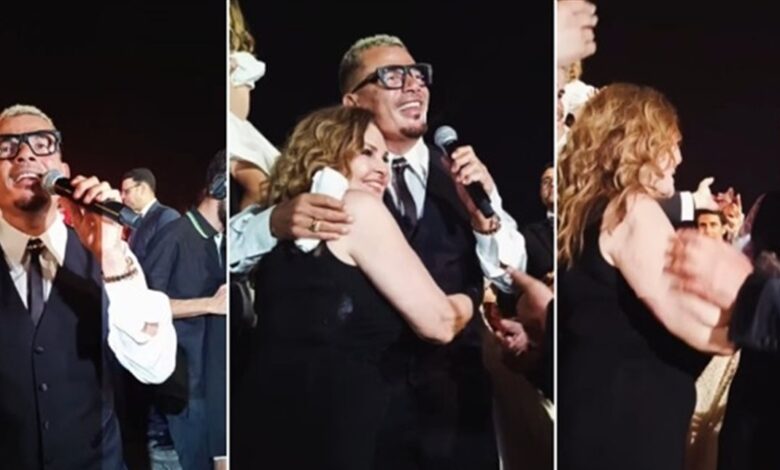 بالفيديو.. الفنانة المصرية يسرا تثير الجدل في ظهورها الأخير مع عمرو دياب 1 بالفيديو.. الفنانة المصرية يسرا تثير الجدل في ظهورها الأخير مع عمرو دياب